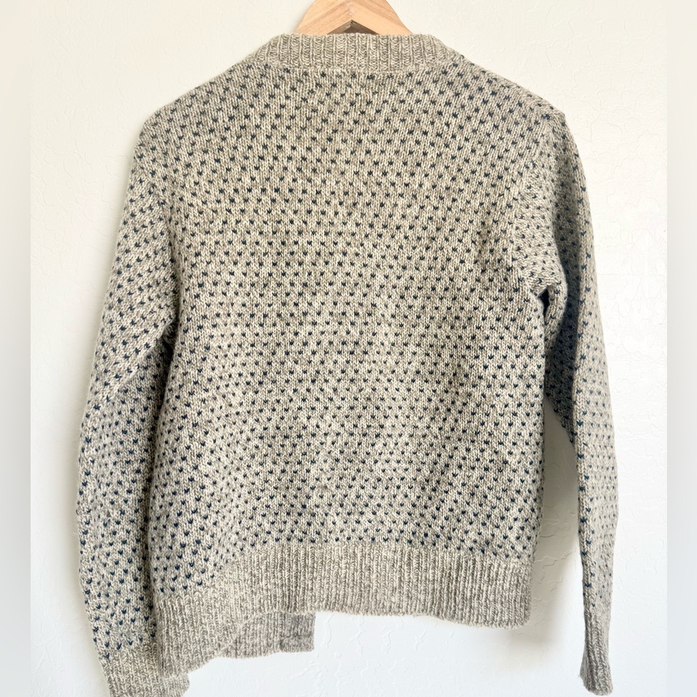 Vintage LL Bean Cardigan Wool Sweater Size Medium Tan with Blue Dots - Picture 3 of 6